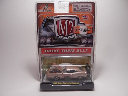 M2 Machines Dodge Charger Daytona  Escala 1/64