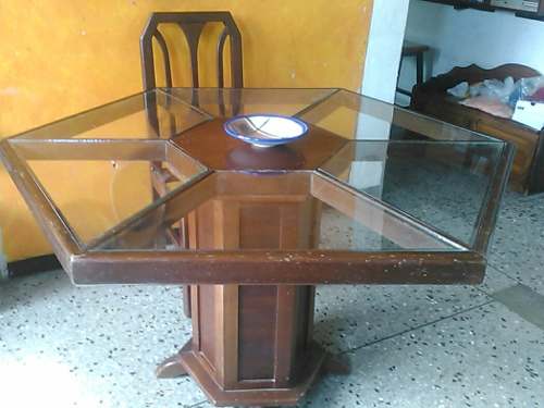 Se Vende Juego De Comedor Exagonal Con Sus 6 Sillas Y Vidrio