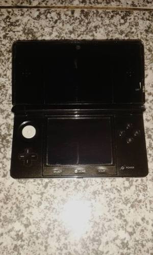 Nintendo Dsi 3d Negro Con Un Juego, Cargador Con Detalle. En