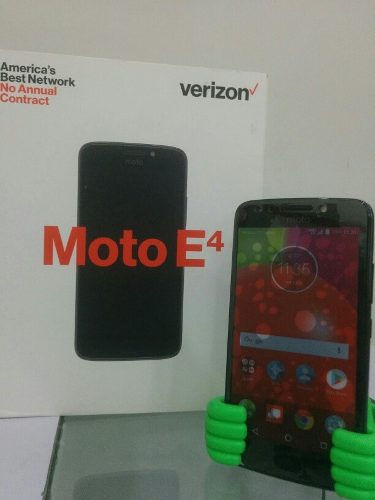 Teléfono Celular Motorola E4