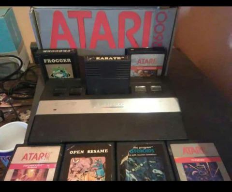 Vendo Atari 