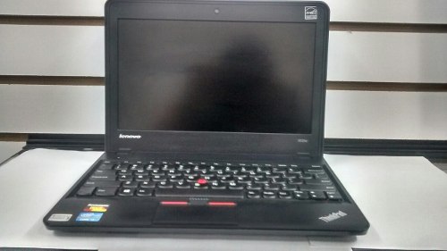 Laptop Lenovo Core I3. D.d 320gb. 4gb Ram. Tienda Fisica