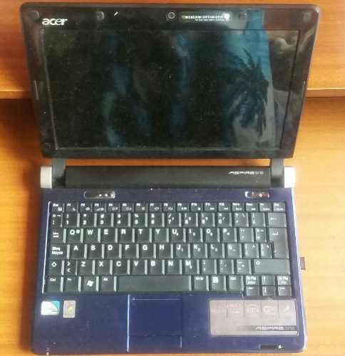 Mini Laptop Acer Aspire One