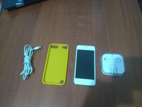 iPod Touch 5ta Generacion 32gb (65)