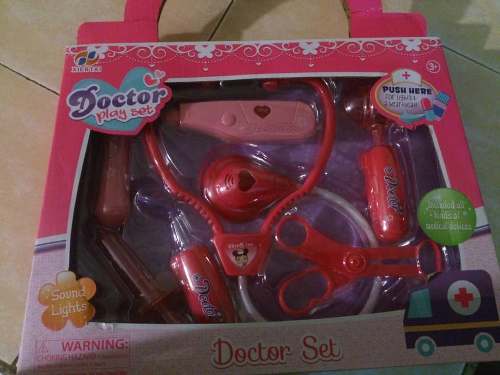 Set Infantil De Doctora
