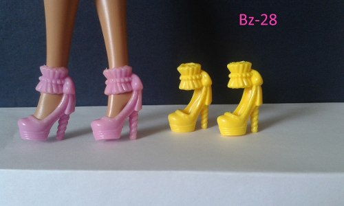 Zapatos Botas Y Sandalias Para Barbie.