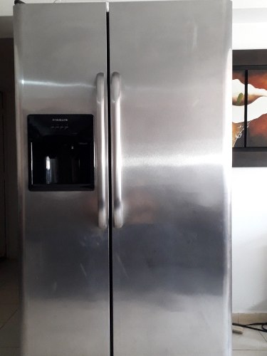 Nevera Refrigerador De Side By Side Frigidaire Acero Oferta