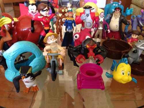 Muñecos Coleccion Mc Donal's+bus Escolar+juguete (usado)
