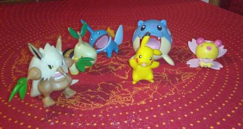 Muñecos Pokemon Originales