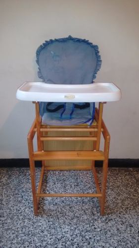 Silla Para Bebe Transformable En Mesa De Trabajo Multiuso