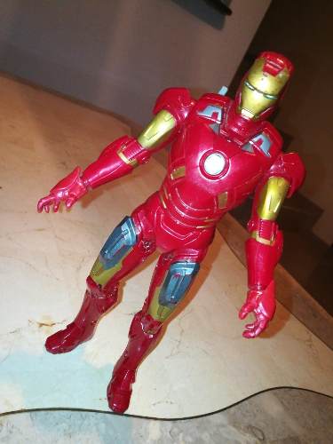Iron Man Advengers Figura De Accion Con Sonido.