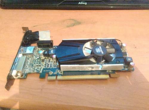 Tarjeta De Video Ati Radeon Hd  Reparar