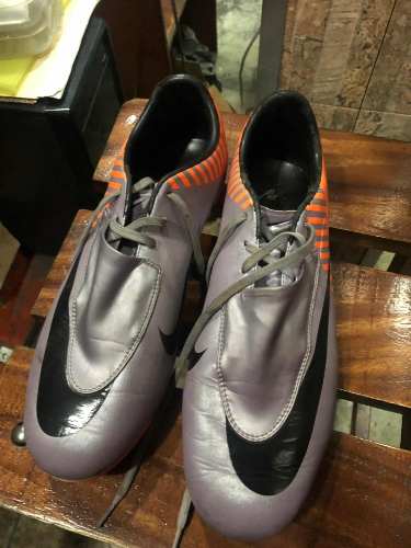 Tacos Futbol Nike Talla 8.5