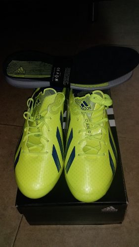 Zapatos De Futbol Campo adidas F50 (tacos)
