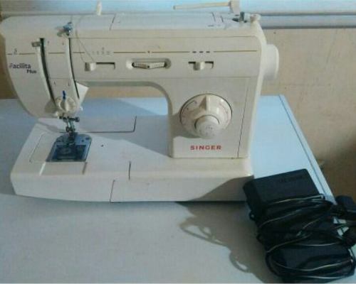 Maquina De Coser Singer Facilita