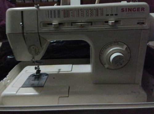 Singer Maquina De Coser Singer Usada, Oferta.