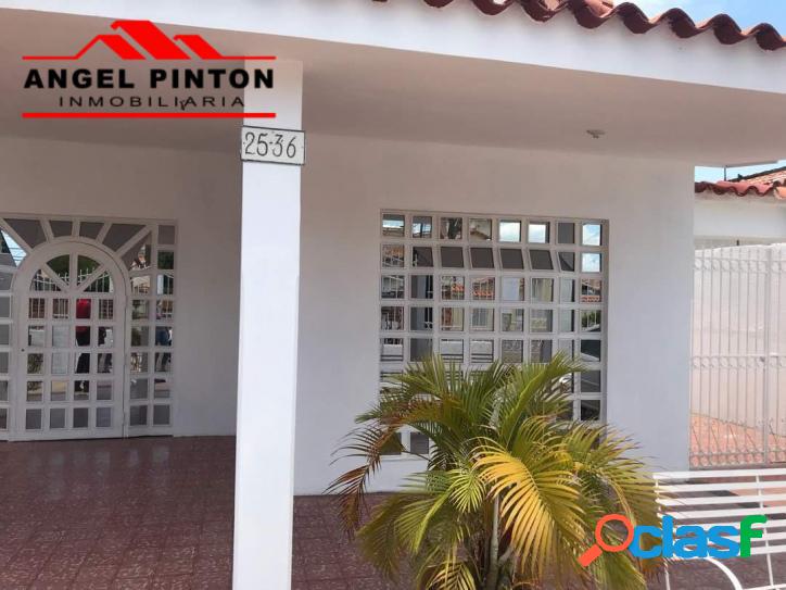 CASA COMERCIAL EN ALQUILER URB. SUCRE MARACAIBO API 2283