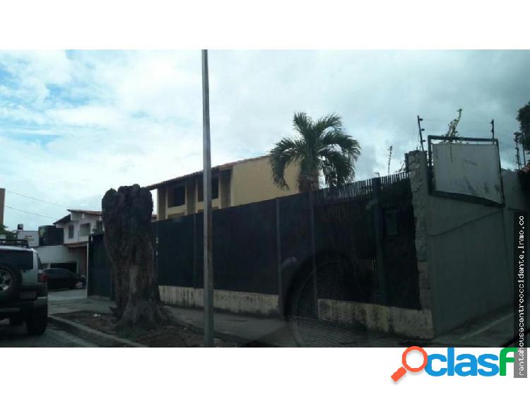 Casa en Alquiler en el Este de Barquisimeto