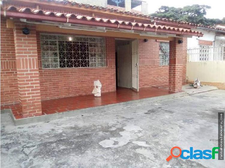 Casa en Venta Coche KC1 MLS19-5117