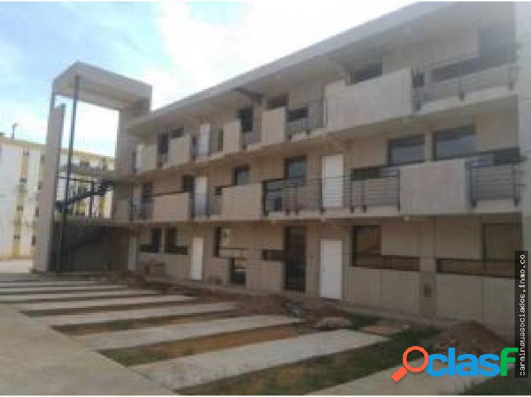 Vendo Apartamento La Coromoto MLS19-2927 LPAM