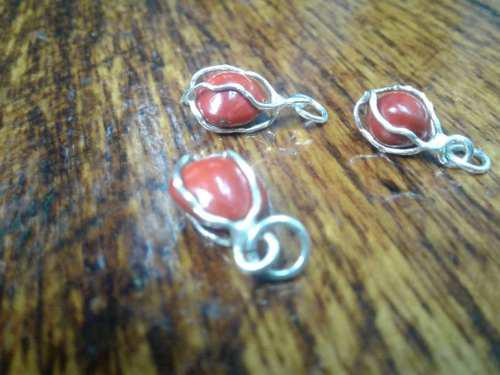 Azabache Con Casquillo De Plata O Pionia