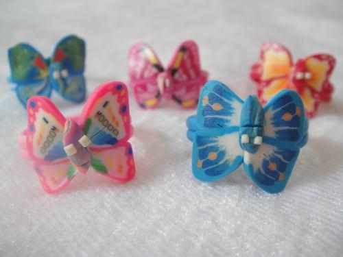 Lote Caja De 36 Bellos Anillos Mariposas Para Niñas Al