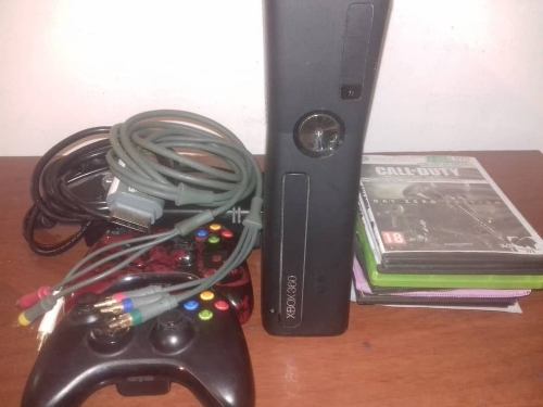 Xbox 360 Slim 4 Gb, 2 Controles, 15 Juegos