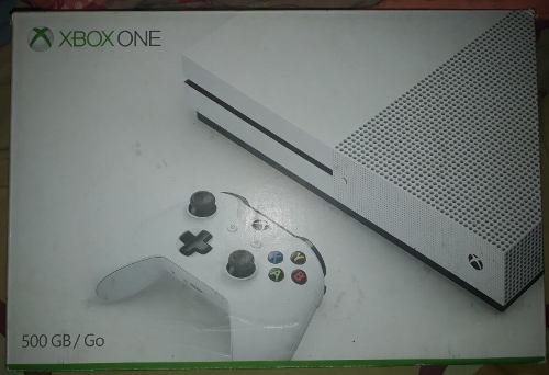 Xbox One.. S