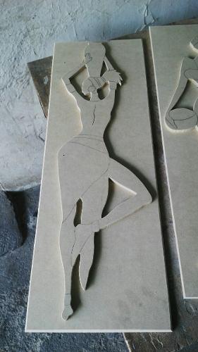 Bellas Siluetas De Negras Con Sus Bases En Mdf