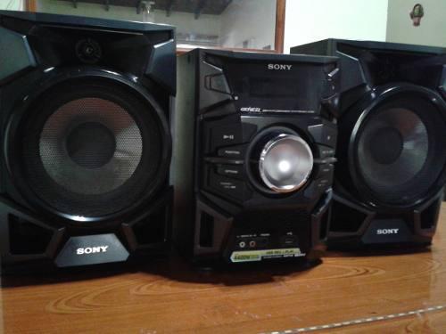 Equipo De Sonido Marca Sony Genezi 4400w
