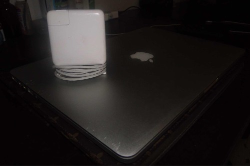 Macbook Pro (retina, 15-inch, Mid )