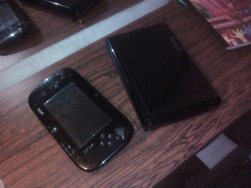 Nintendo Wii U Deluxe Edition (negro)
