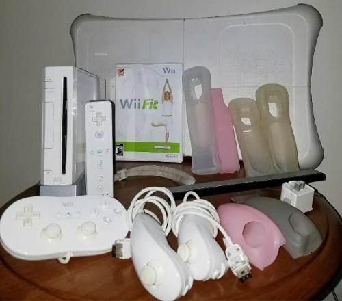 Nintendo Wii + Wii Sport + Wii Fit Y Otros