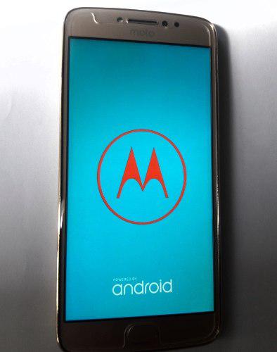 Telefono Moto E4 Plus Ultima Generacion Gris Y Negro