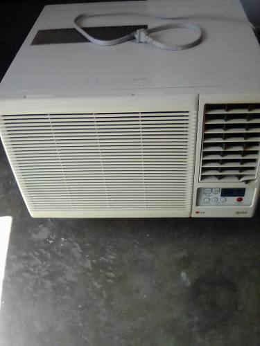 Vendo Aire Acondicionado De Ventana 220v, 12 Mil Btu