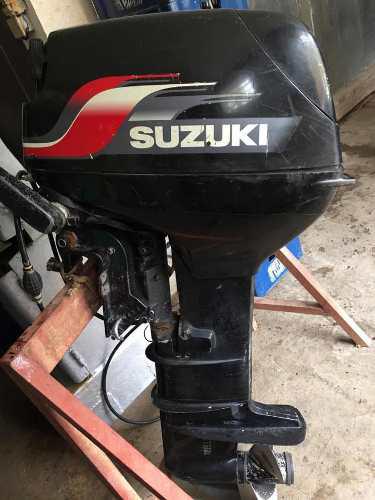 Motor Fuera De Borda Suzuki 40