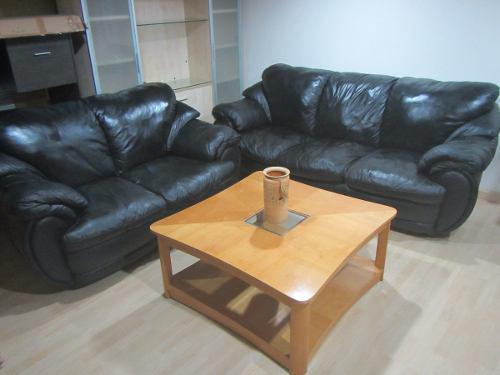 Sofa De 2 Y 3 Puestos En Cuero Color Negro
