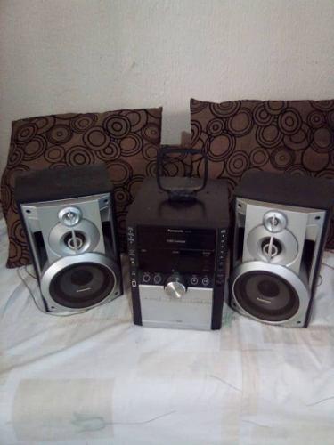 Equipo De Sonido Panasonic. Modelo: Sa Ak450 De Cinco Cds