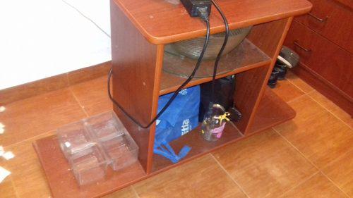 Mesa Para Tv O Equipo De Sonido