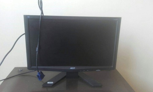 Monitor Acer Lcd X183hb