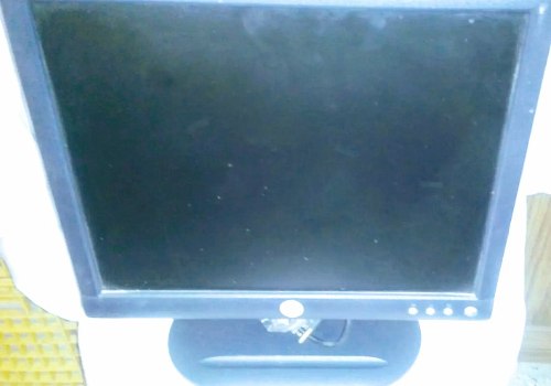 Monitor Dell 17 Usado Sin Detalles