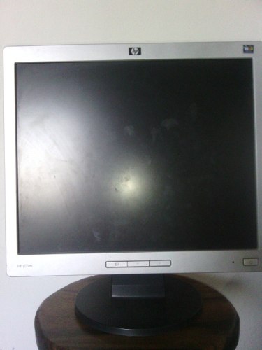 Monitor Hp / 17 Pulgadas.