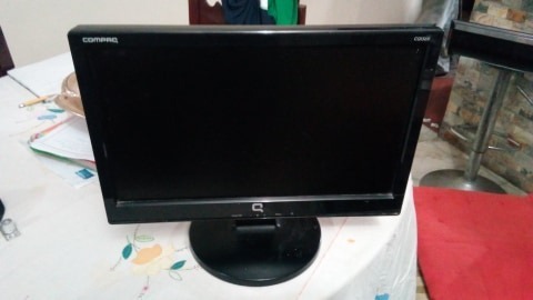 Monitor Lcd De Pc Marca Compac De 15.6