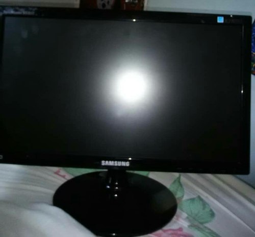 Monitor Led Samsung 19' Sd300 Impecable