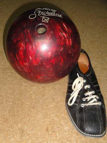Pelota De Bowling Strikeline Con Funda, Bolso Y Zapatos