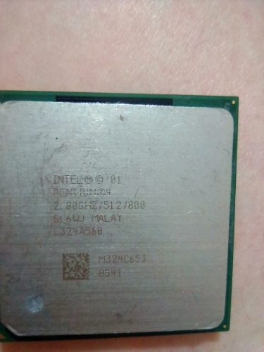 Procesador Intel Pentium 4 2.8 Ghz/