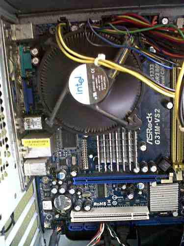 Combo Tarjeta Madre Asrock G31 M-vs2+2g Ddr2 +intel Dual 2.4