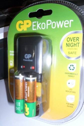 Gp Ekopower Mini Cargador Pb330 Aa/aaa 2xaa mah