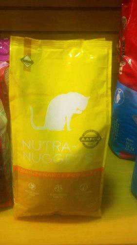 Nutra-nuggets Mantenimiento Para Gatos Sabor A Pollo.