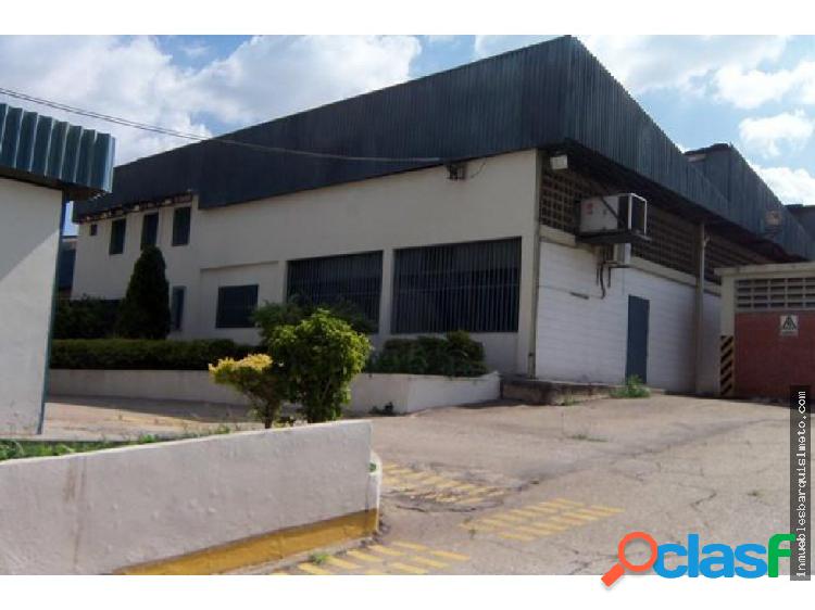 Galpon en Venta Zona II Barquisimeto 19-2513 Ds